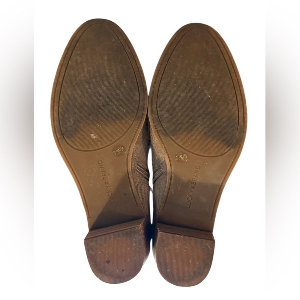 Lucky Brand Parnesa Perforated Suede Bootie Tan Women’s Size 7.5 - Picture 8 of 9